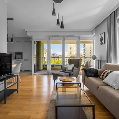Apartamento Ostrobramska 126 Praga By Bookinghost *