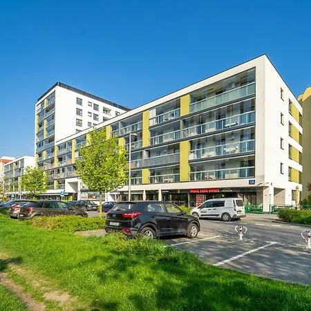 Ostrobramska 126 Praga By Bookinghost Appartement Warschau